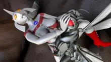 ウルトラレディ対ハエ星人, 日本語